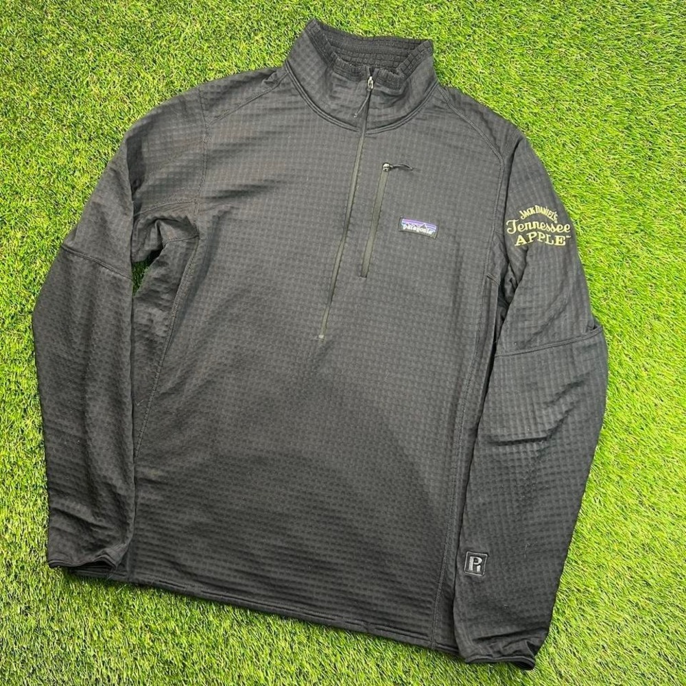 Patagonia R1 Pullover Large Black Tennessee Apple Waffle Fleece Jacket